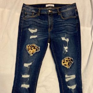 Brand new Kancans! Sz 15/31. Roll cuff bottom